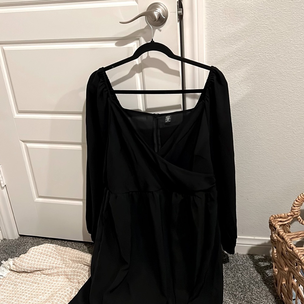 NWOT puffy sleeve - sweetheart cut dress
